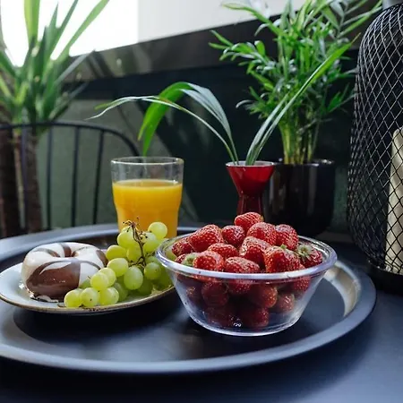 7 - New Building & Parking דירה *