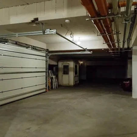 7 - New Building & Parking דירה