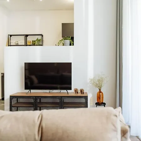 7 - New Building & Parking Appartement