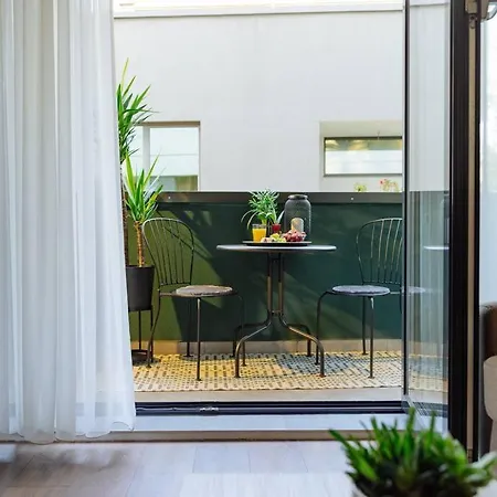 7 - New Building & Parking * Boekarest