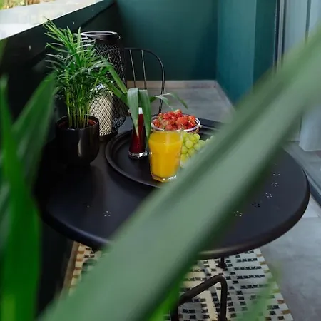 7 - New Building & Parking Apartment *