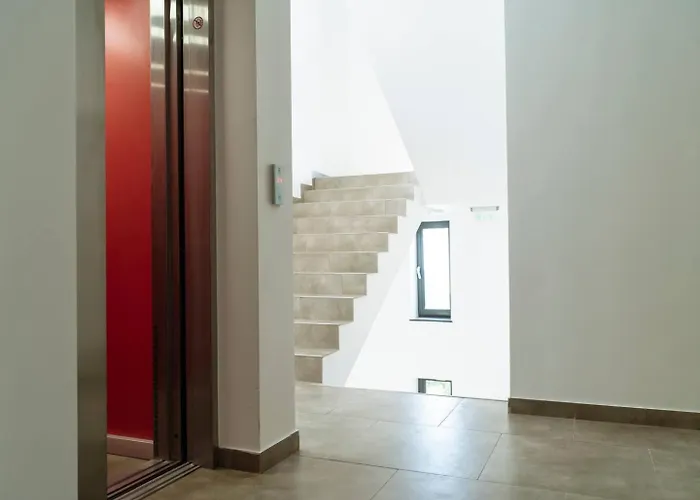 7 - New Building & Parking * Bucharest