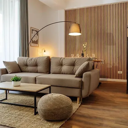 7 - New Building & Parking Daire *